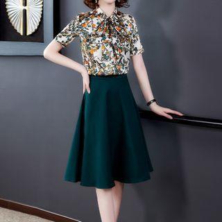 Set: Short-sleeve Printed Shirt + A-line Skirt