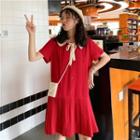 Bow Accent Loose-fit Short-sleeve Pleated Dress