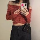 Off-shoulder Long-sleeve Cutout Cropped T-shirt Red - One Size