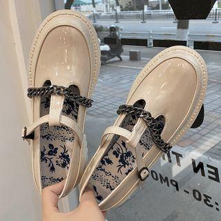Patent Chained Mary Jane Shoes
