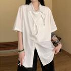 Short-sleeve Asymmetrical Chained Shirt