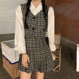 Shirt / Plaid Buttoned Vest / A-line Skirt