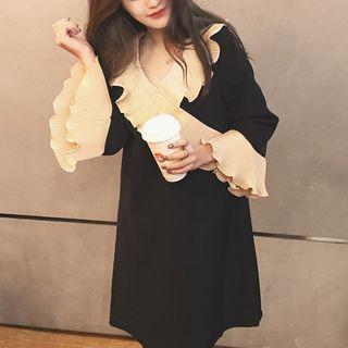 Ruffle Trim V-neck Shift Dress