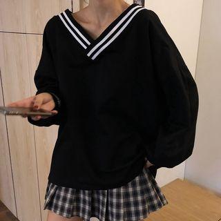 V-neck Lantern Sleeve Top