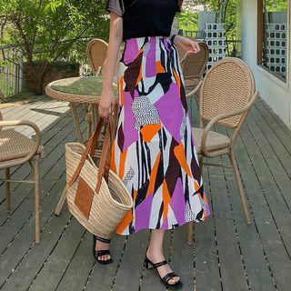 Multicolor-patterned Long Skirt