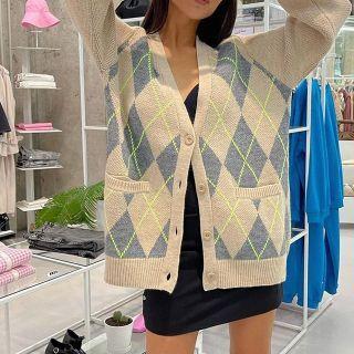 Plaid Print V-neck Long-sleeve Knit Cardigan