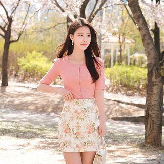 Pastel Round-neck Rib-knit Cardigan