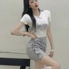 Short-sleeve Graphic Print Cropped T-shirt / Ruffled Mini Fitted Skirt