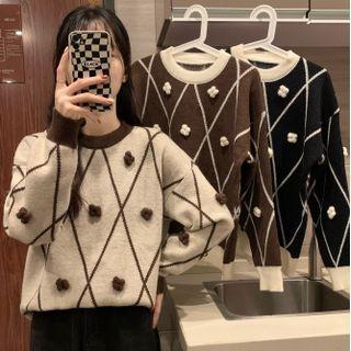 Round-neck Sweater Top