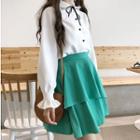 Bell-sleeve Shirt / Mini Layered Skirt