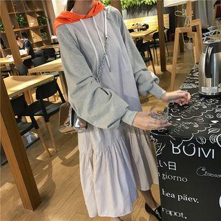 Loose-fit Ruffle Long-sleeve Hooded Sweatshirt Dress