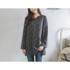Cutout-neck Wide-cuff Patterned Top