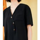 Pocket Detail Short-sleeve Blouse Black - One Size