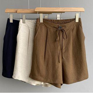 High-waist Linen Wide-leg Shorts