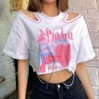 Short-sleeve Cutout Graphic Print Chained Cropped T-shirt