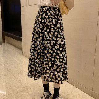 Pointelle Short-sleeve Top / Floral Midi A-line Skirt