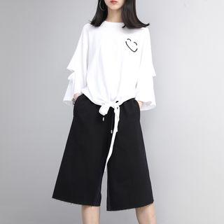 Tie-hem Smiley-face T-shirt