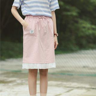 Accordion Panel Skirt
