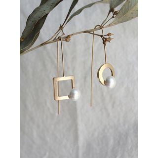Non Matching Pearl Earring 1 Pair - Gold - One Size