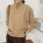 Set: V-neck Sweater + Mock-turtleneck Rib Knit Shawl