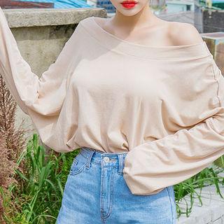 Wide-neck Oversized Pullover