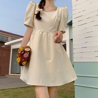 Open-back Bow Detail Short-sleeve Dress