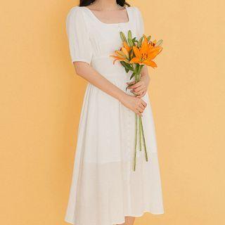 Button-up Short-sleeve Dress