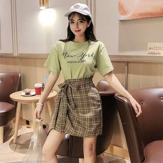 Set: Short-sleeve Lettering T-shirt + Mini Asymmetric Plaid Skirt