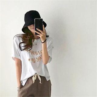 Sequined-lettering Loose-fit T-shirt
