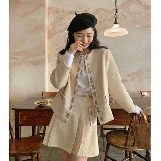 Flower-embroidery Pleated Miniskirt