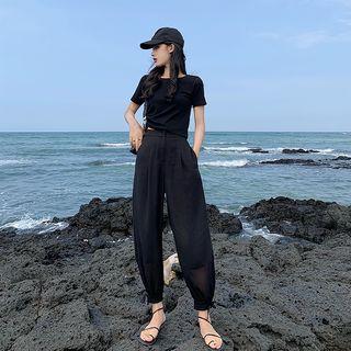 Short-sleeve Asymmetric T-shirt / Cropped Harem Pants / Set