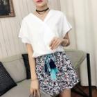 Set: Short-sleeve T-shirt + Floral Shorts