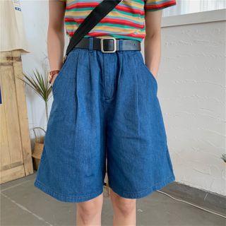 Striped Short-sleeve Cropped T-shirt / Denim Shorts