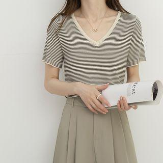 Short-sleeve V-neck Striped Top Stripe - One Size
