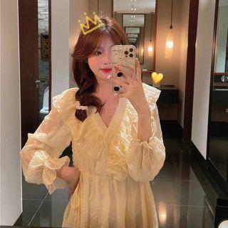 V-neck Ruffle Drawstring Long-sleeve Dress