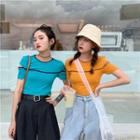 Cut-out Contrast Trim Short-sleeve T-shirt