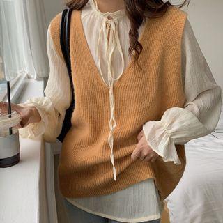V-neck Sweater Vest / Plain Blouse