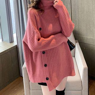 Turtle-neck Buttoned Sweater