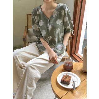 V-neck Tie-cuff Floral Silky Blouse