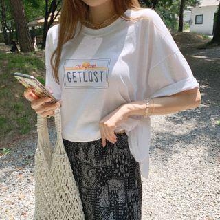 Asymmetric-hem Letter Print T-shirt