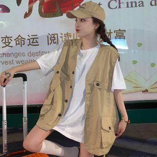 Plain T-shirt / Vintage Cargo Vest