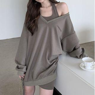 V-neck Lettering Sweatshirt / Halter-neck Mini Dress