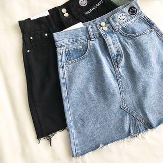 Plain High-waist Frayed A-line Denim Skirt