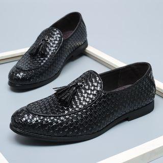 Faux Leather Croc Grain Tasselled Pointed Loafers