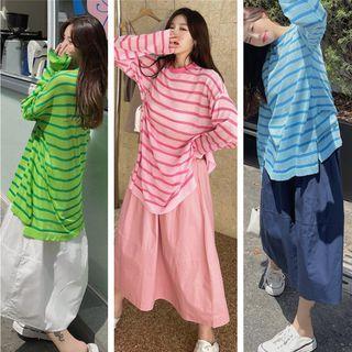 Long-sleeve Striped Loose-fit Top / Plain Midi Skirt
