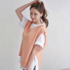 V-neck Slit-side Colored Knit Vest