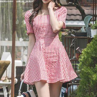 Short-sleeve Plaid Open Back A-line Mini Dress