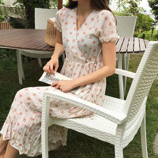 Floral Print Crinkled Wrap Dress