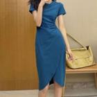 Short-sleeve Plain Slit-front Sheath Dress