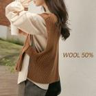 Open-side Rib-knit Vest